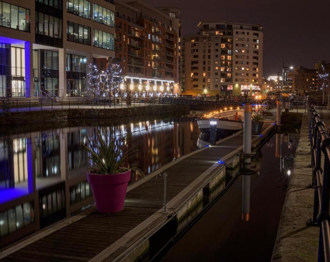 Primedoorstep Deluxe City Apt, River Canal View& Free Parking! Leeds  Bagian luar foto